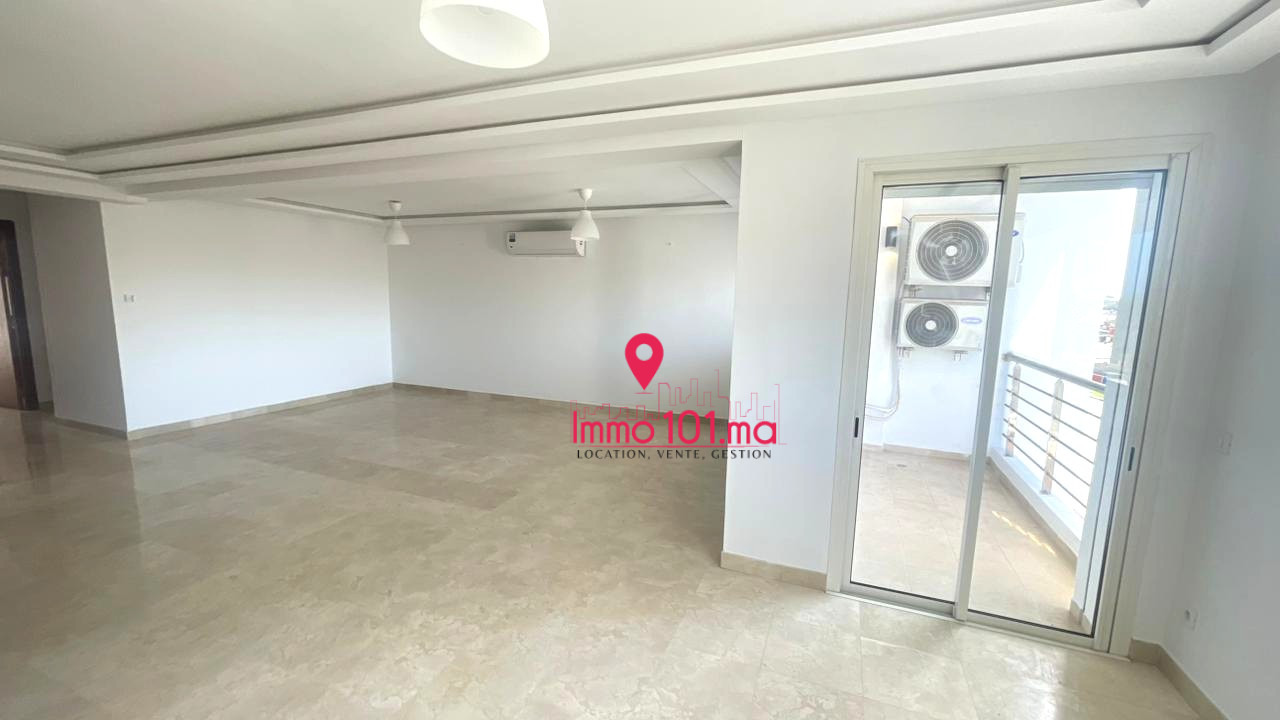 Location appartement à Hay Riad SILAV2270